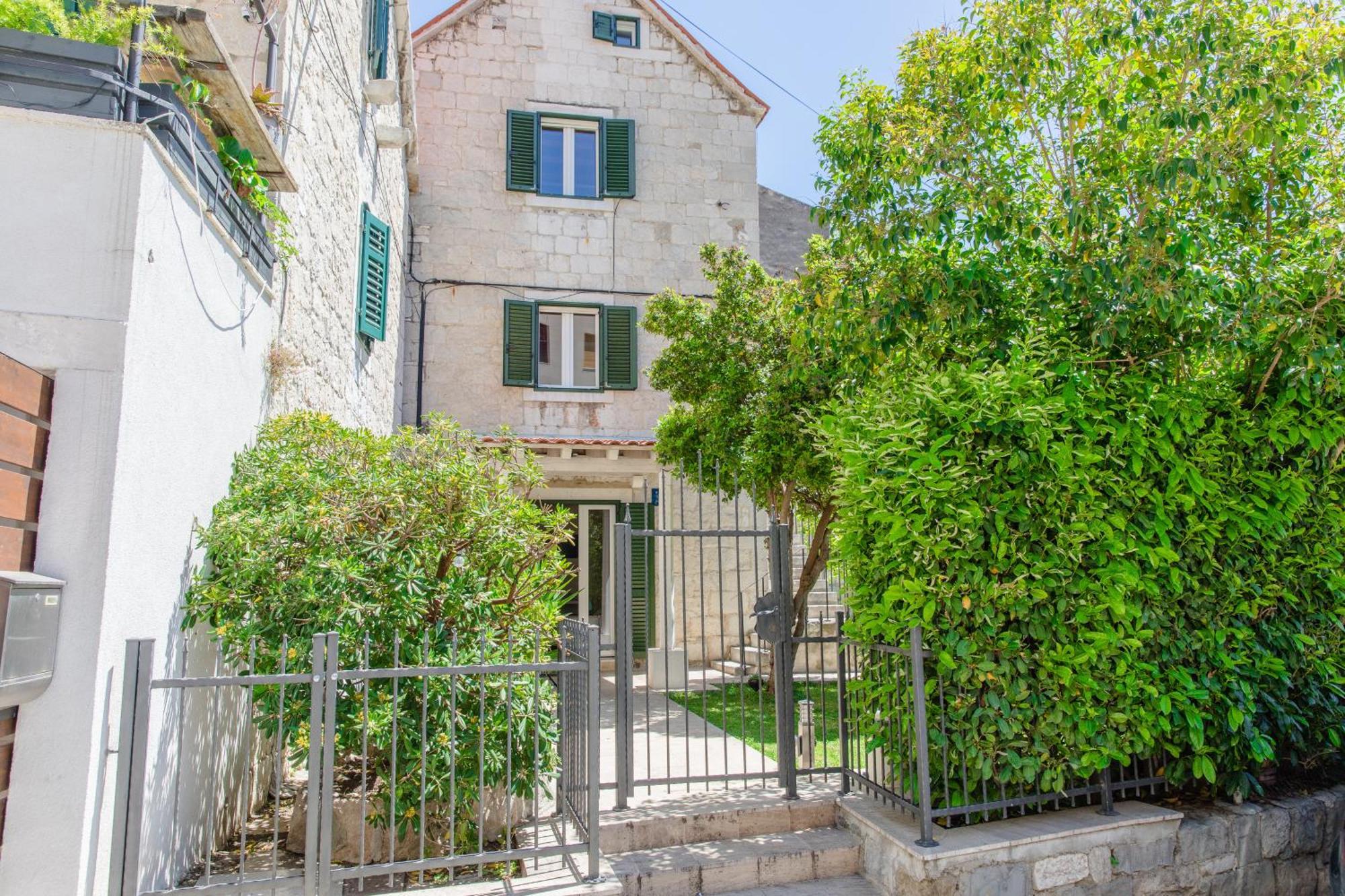 Jes Old Town Studio Apartment Split Buitenkant foto